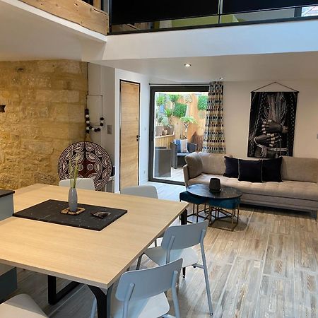 Appartement Avec Terrasse & Parking Sarlat Centre Екстериор снимка