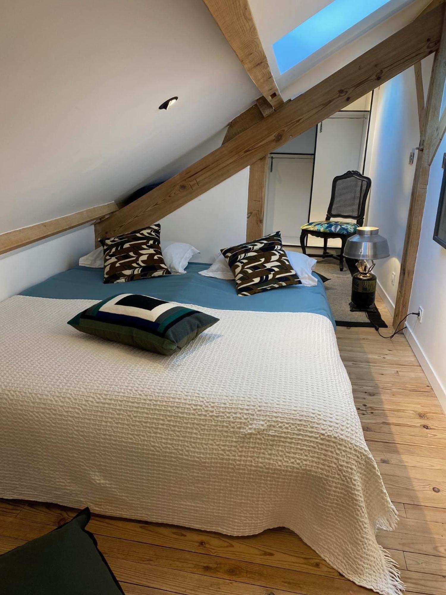 Appartement Avec Terrasse & Parking Sarlat Centre Екстериор снимка